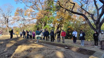 現地説明会の様子