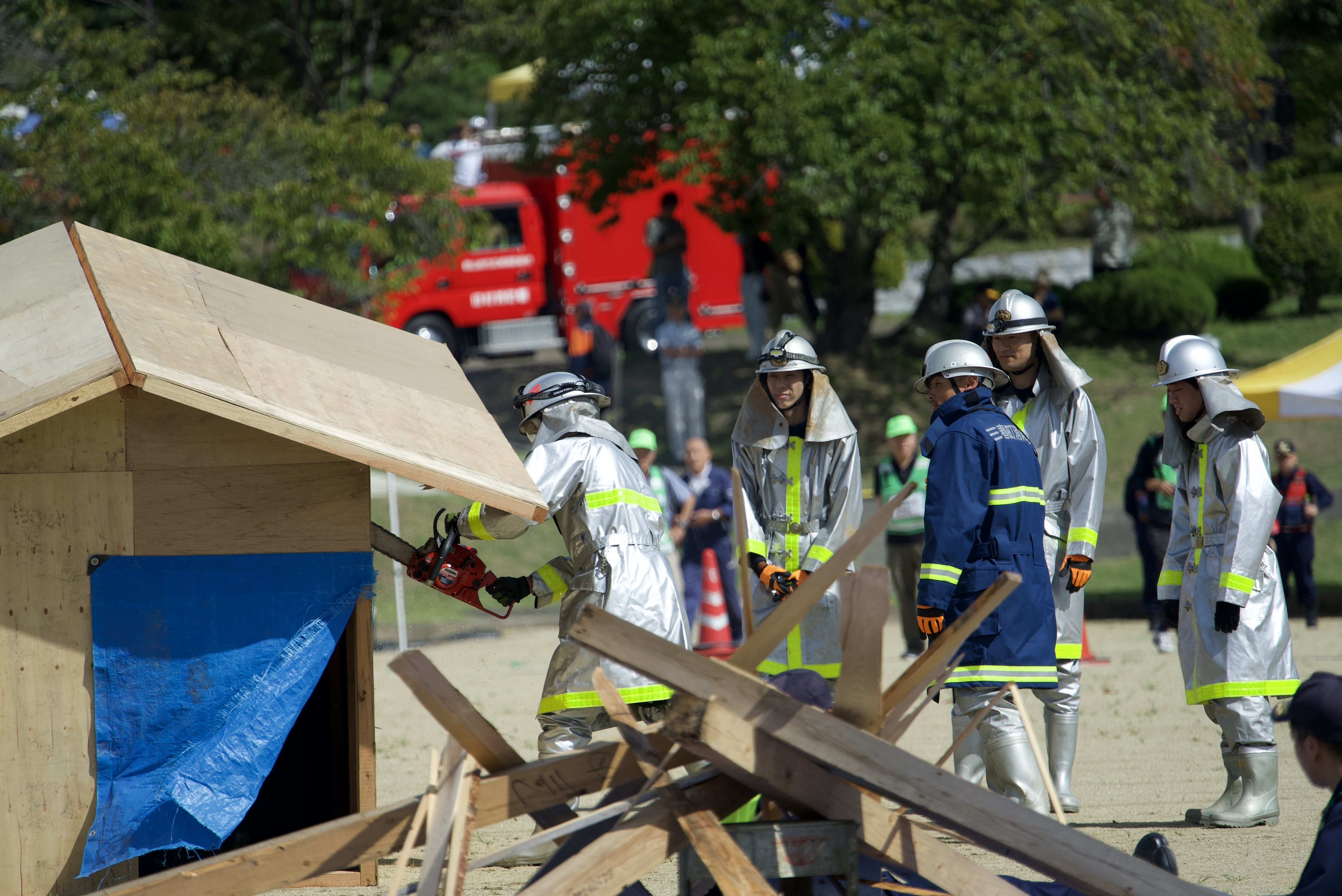 16_倒壊家屋救助訓練
