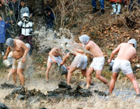 西方水かけ祭り