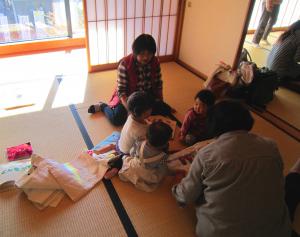 講習会布絵本展示のようす